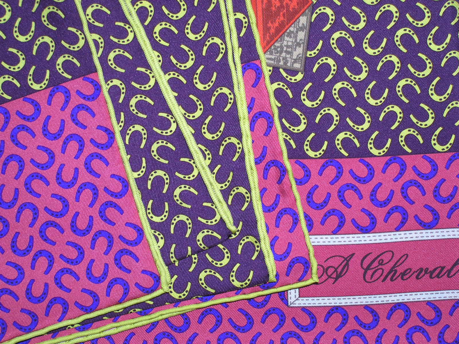 A Cheval Sur Mon Carre Hermes Scarf