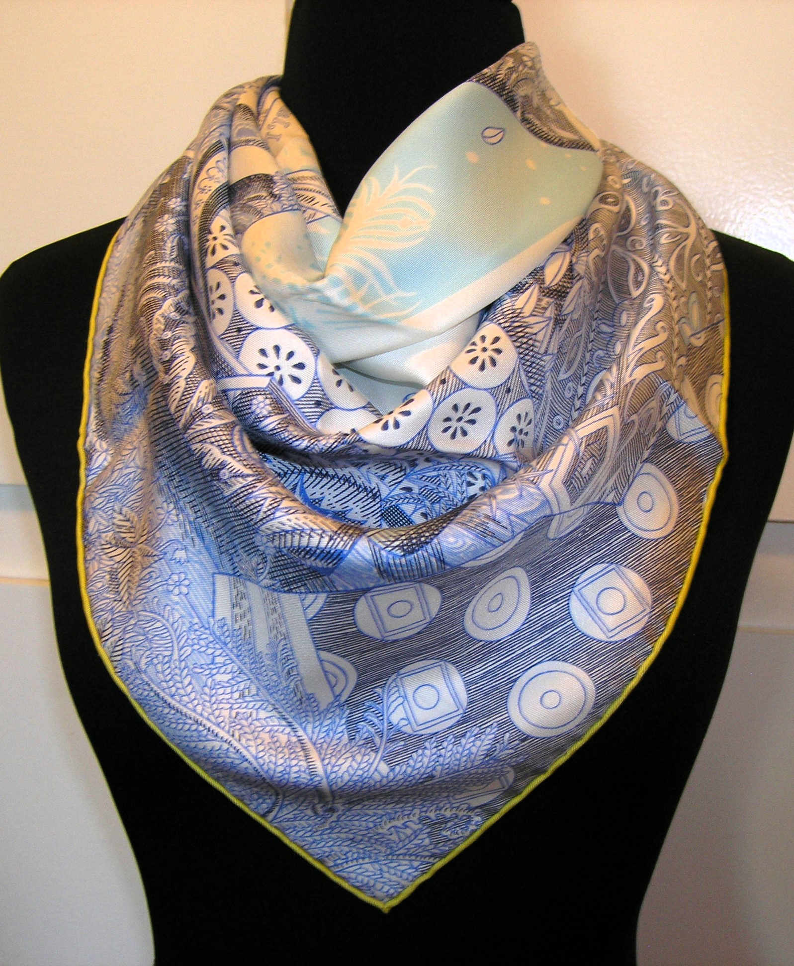 Acte III Scene I La Clairiere Hermes Scarf