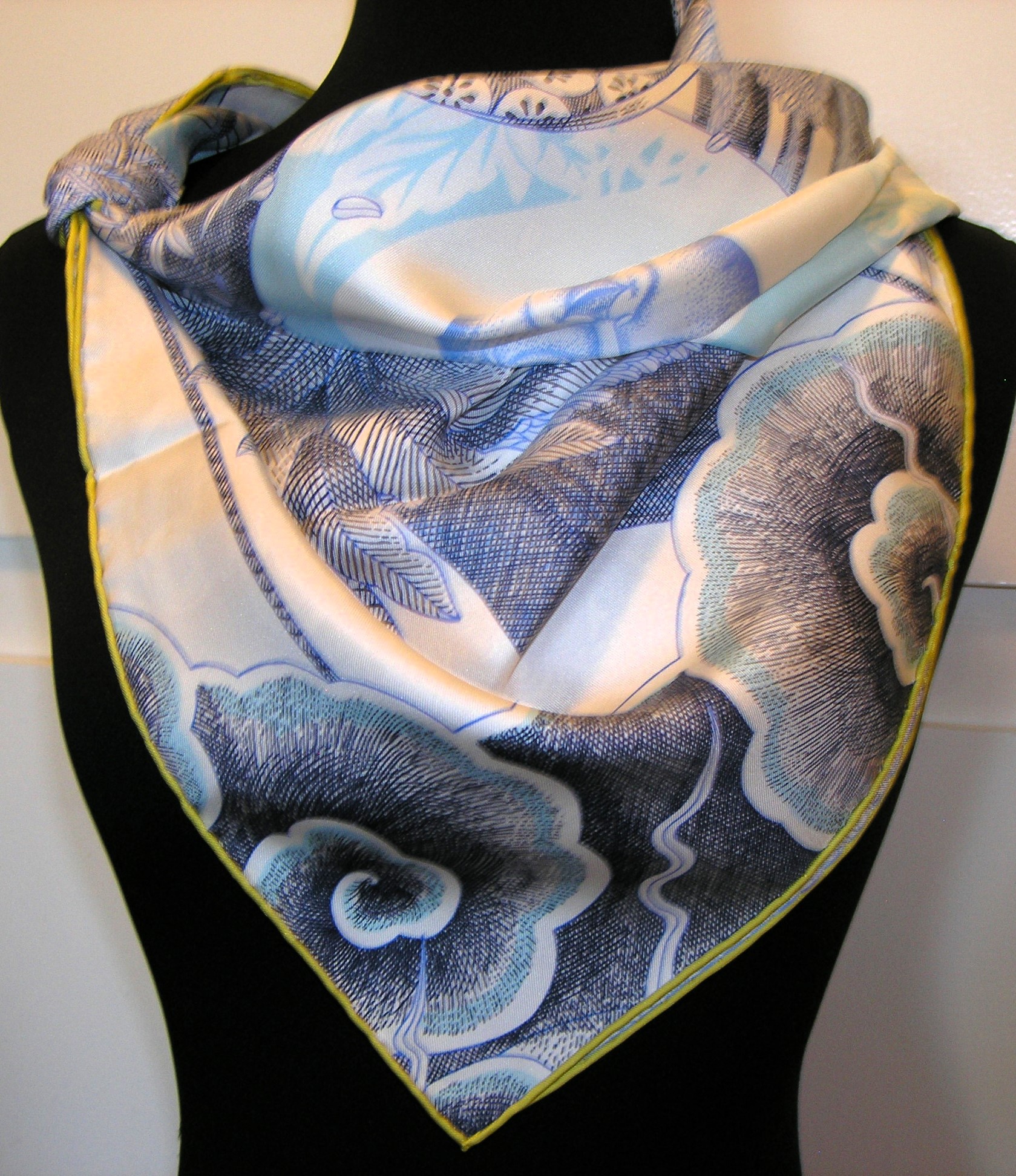 Acte III Scene I La Clairiere Hermes Scarf