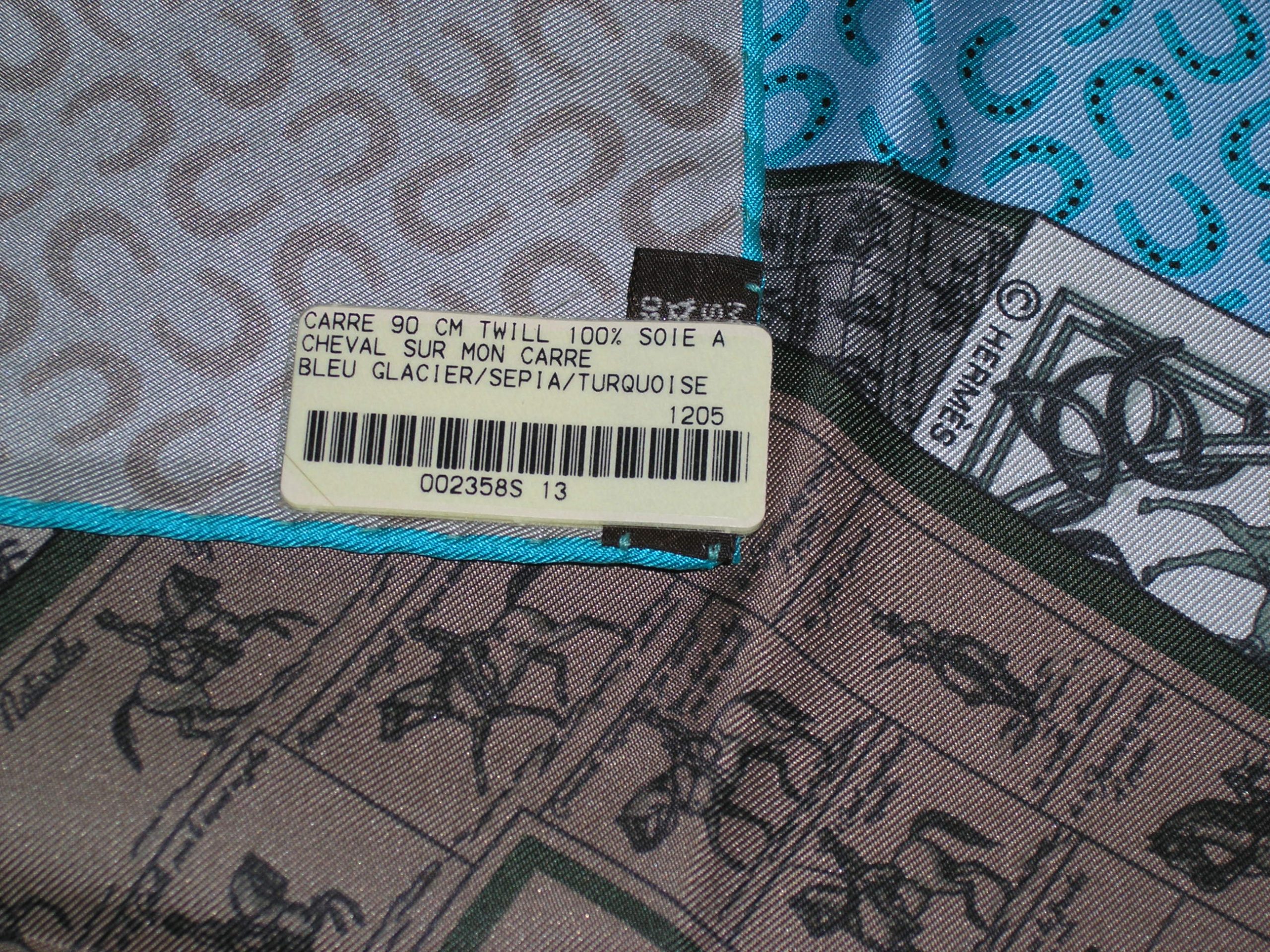 A Cheval Sur Mon Carre Hermes Scarf
