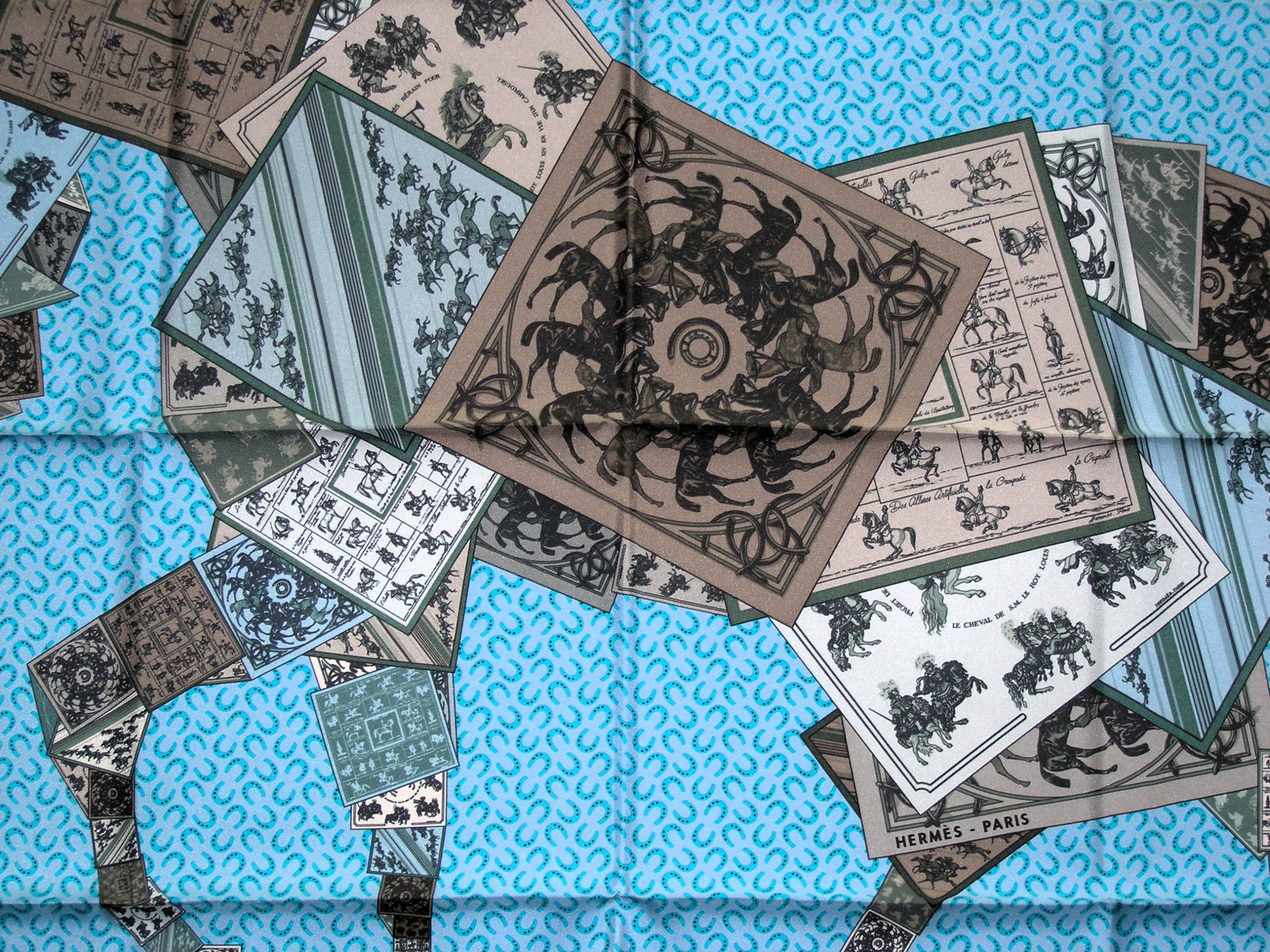 A Cheval Sur Mon Carre Hermes Scarf