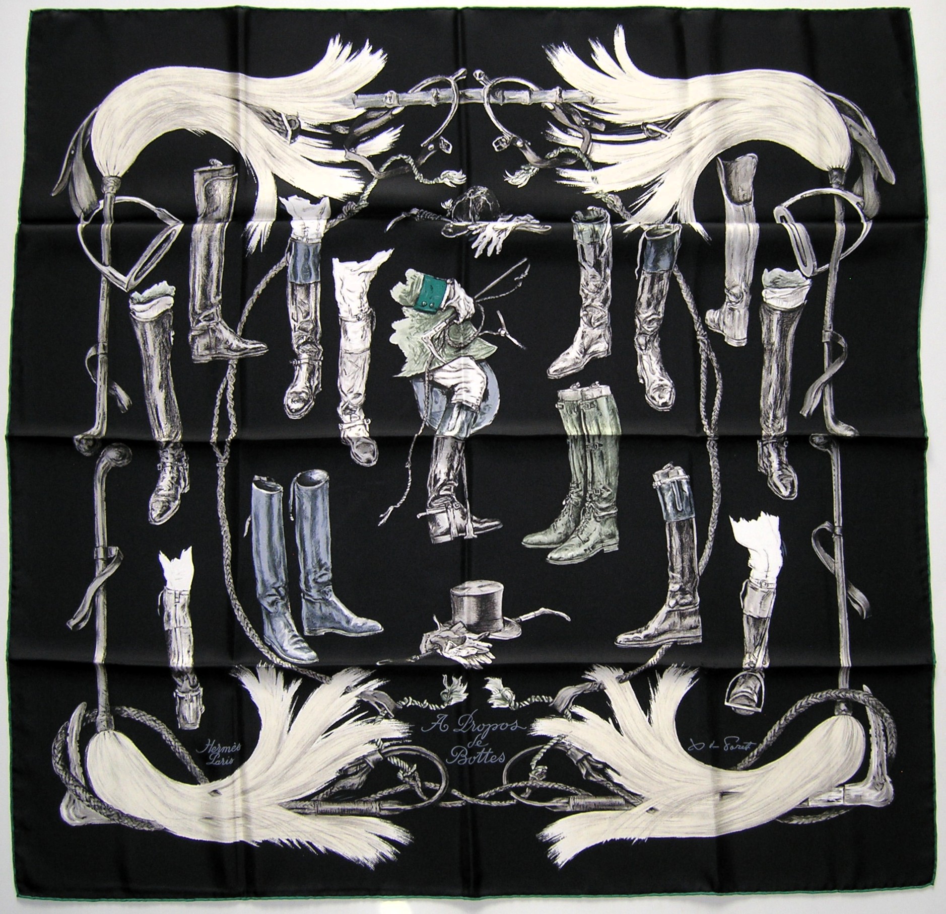 A Propos de Bottes Hermes Scarf