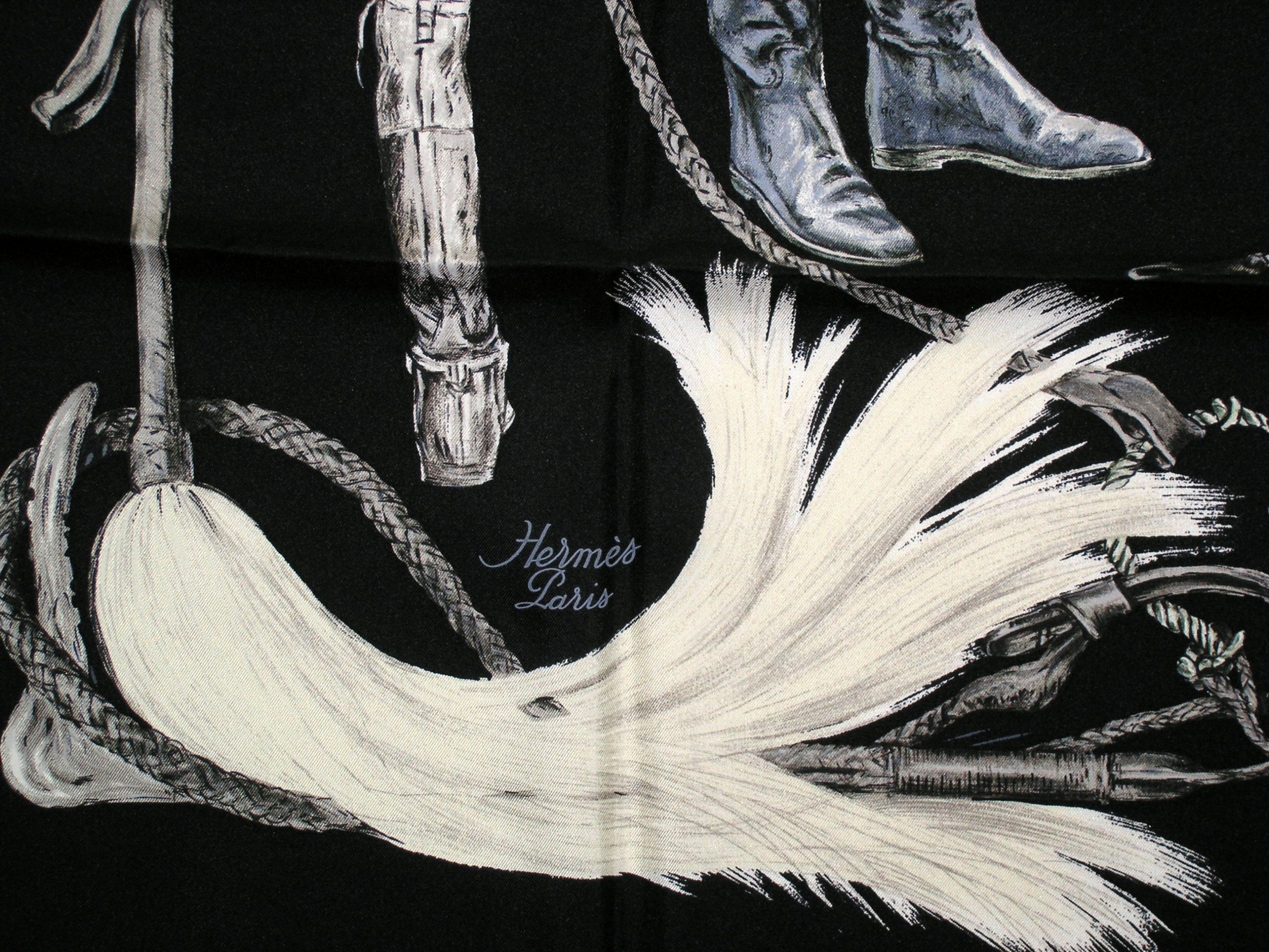 A Propos de Bottes Hermes Scarf