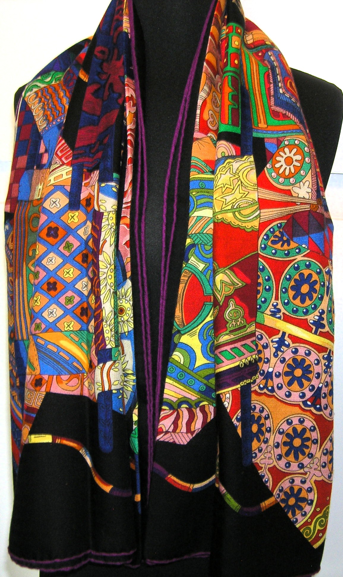 Voyage en Etoffes 140cm Cashmere Shawl