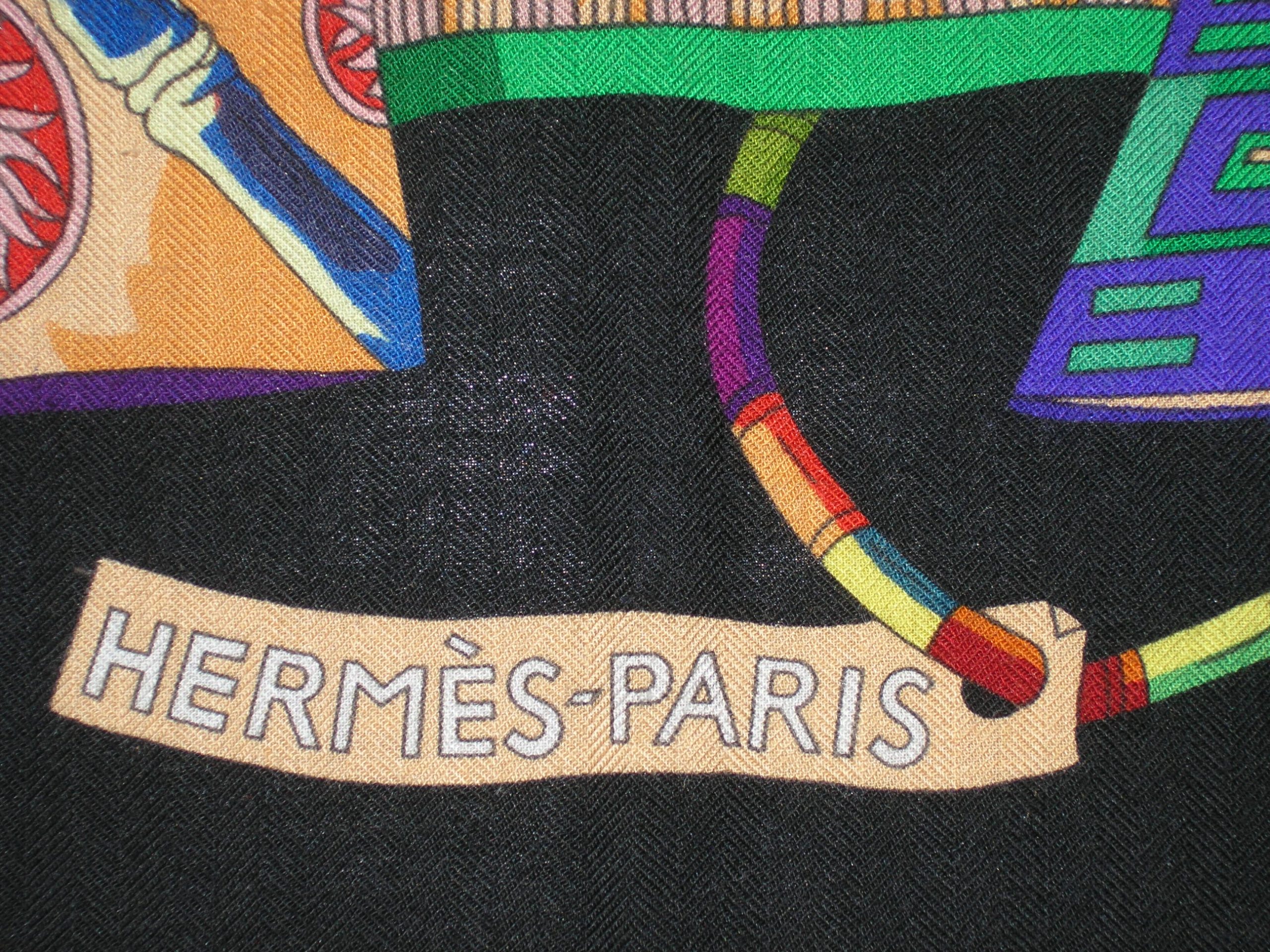 Voyage en Etoffes 140cm Cashmere Shawl