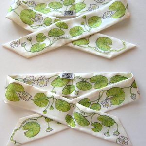 vintage Hermes twilly scarf Un Jardin Sur le Nil Hermes Twilly Scarf